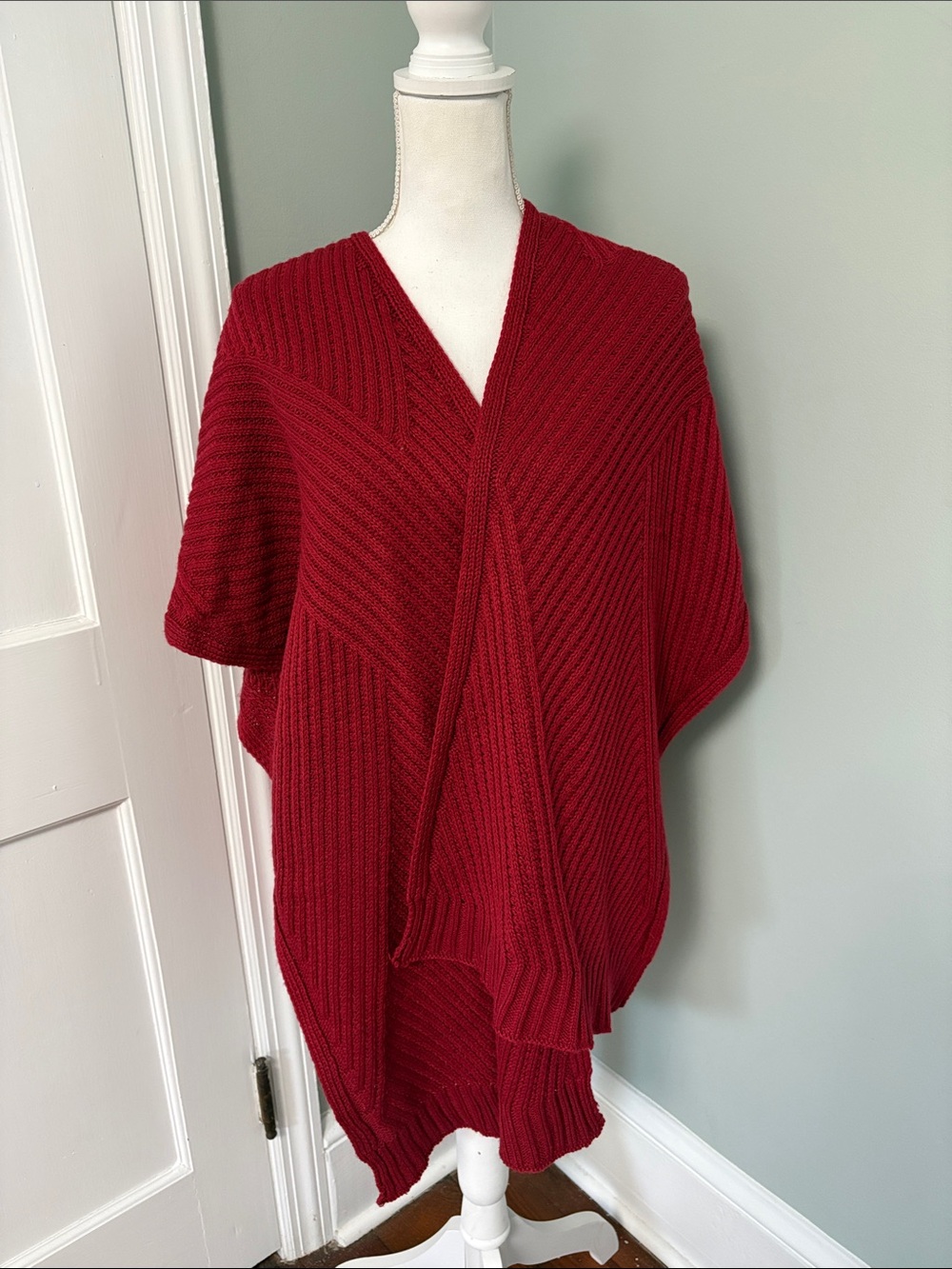 Quagga Green Label Cozy Ribbed V-Neck Red Women's‎ Sweater Poncho